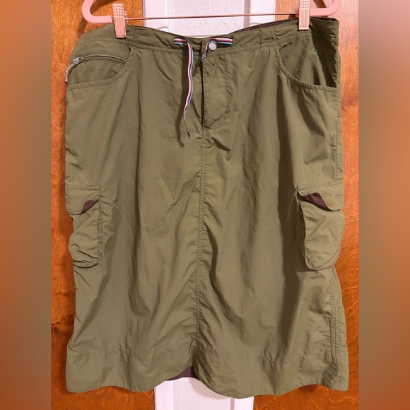 sherpa adventure gear Dresses & Skirts - Women’s Green Sherpa Hiking Skirt